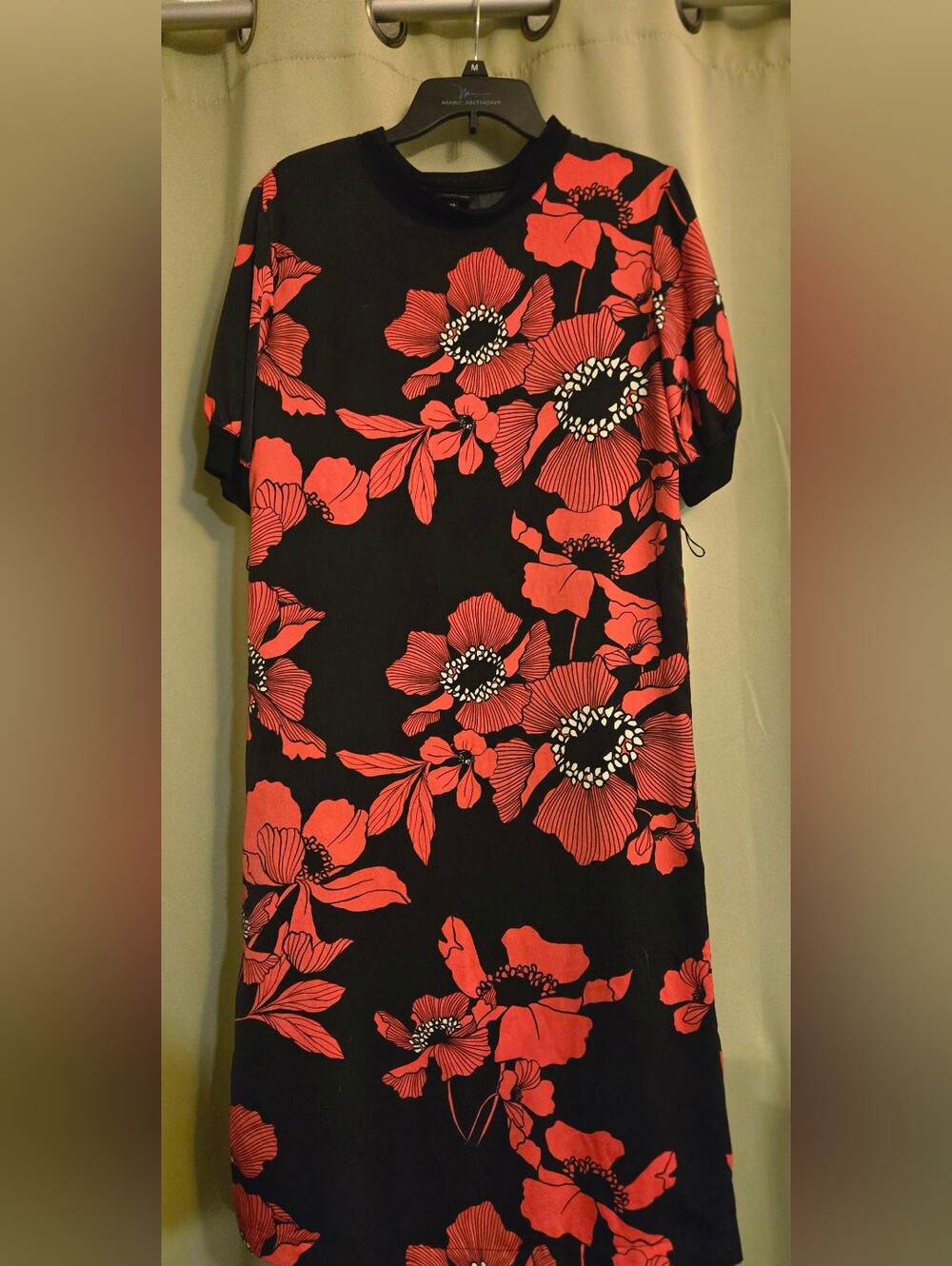 Who What Wear Black Dress with Red Floral Print